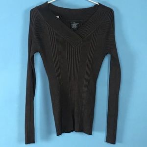 Brown Long Sleeve L Women’s V-Neck Top